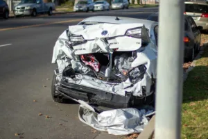 Overland Park, KS - Car Wreck with Injuries at 107th St & Roe Ave