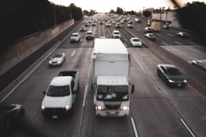 Wichita, KS - Two Hurt in 18-wheeler Crash on I-35