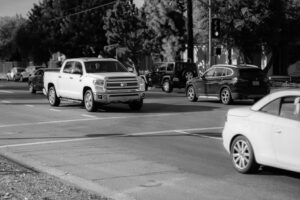 Overland Park, KS - Injuries in Car Wreck at Metcalf Ave & 75th St